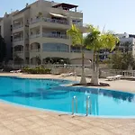 Comfortable With Amazing Sea Views Apartment