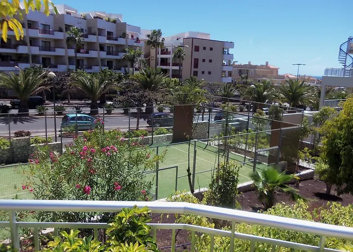 Comfortable With Amazing Sea Views 아파트 *